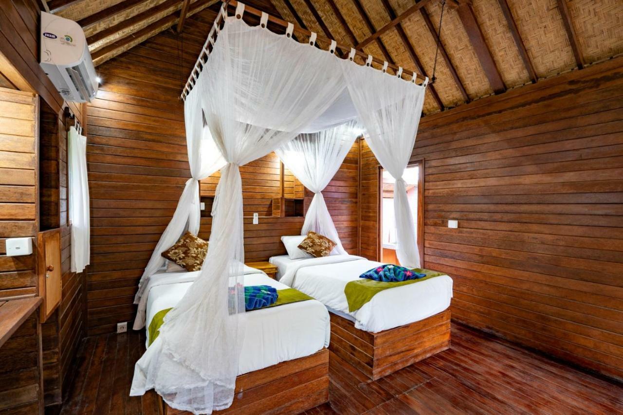 Dream Beach Inn Lembongan Extérieur photo