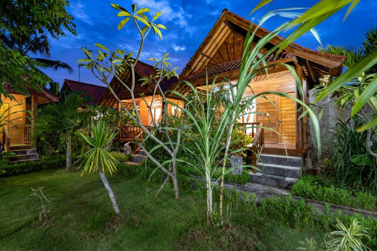 Dream Beach Inn Lembongan Extérieur photo