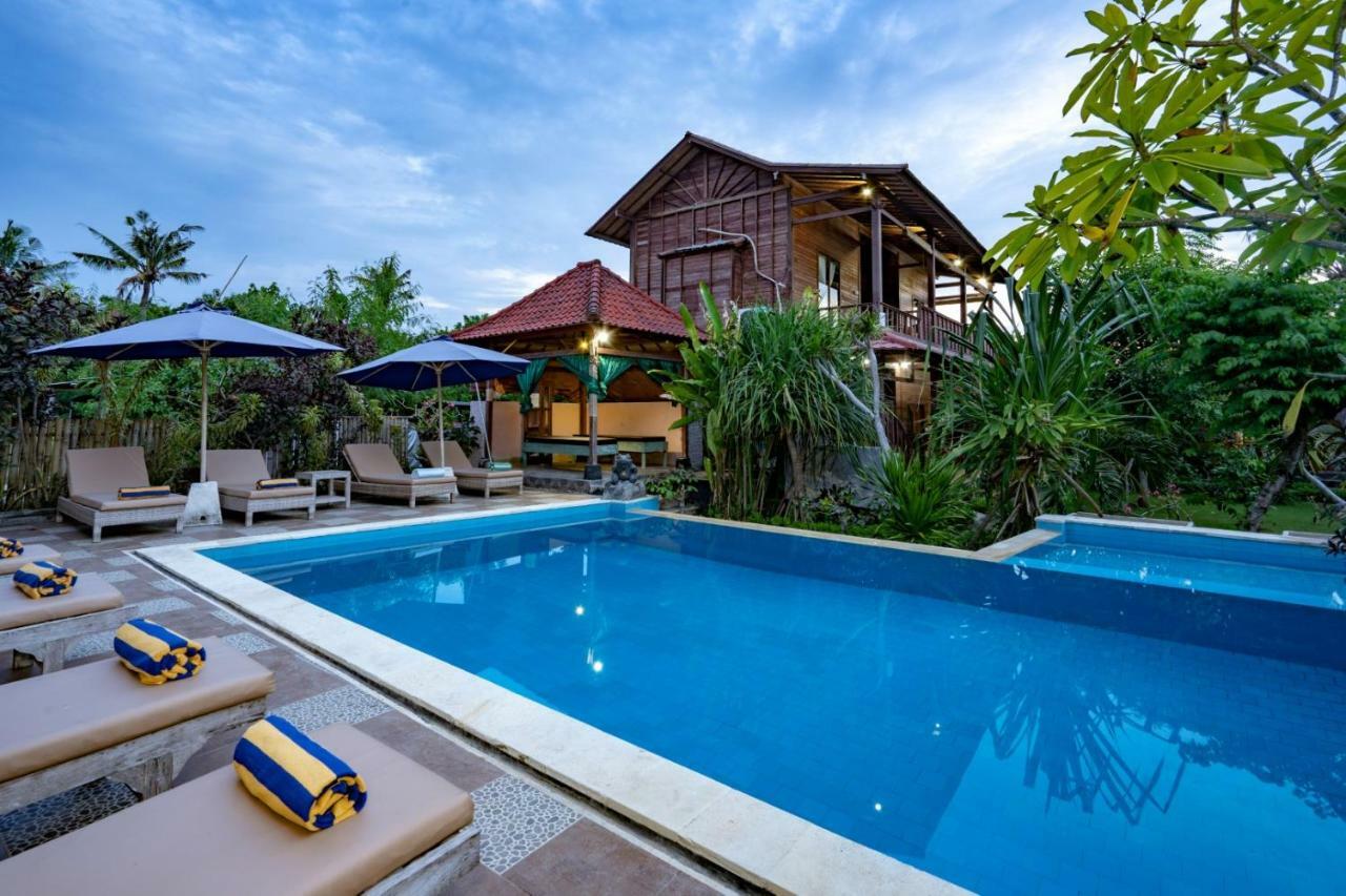 Dream Beach Inn Lembongan Extérieur photo